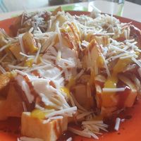 Patatas con queso y mostaza at Veggie Penguin in Tenerife