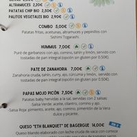 Carta at Kuki's in Viella