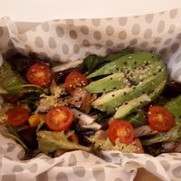 Avocado salad vegan at Avocado in Barcelona