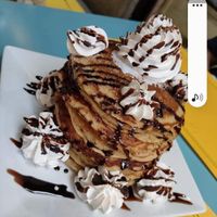 9 pancakes at Freedom Cakes Bakery in Madrid