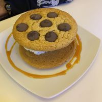 Sándwich de helado  #Veganuary at Freedom Cakes Bakery in Madrid