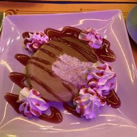 Pancakea nata y sirope fresa  at Freedom Cakes Bakery in Madrid