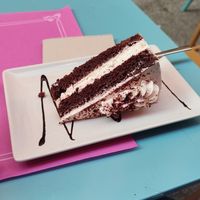 Red Velvet Cake at Freedom Cakes Bakery in Madrid