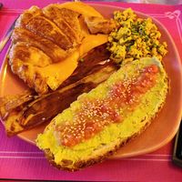  at Freedom Cakes Bakery in Madrid