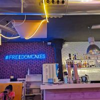  at Freedom Cakes Bakery in Madrid