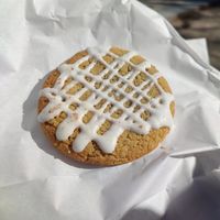 White chocolate cookie at Freedom Cakes Bakery in Madrid