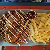 Chicken waffle at Freedom Cakes Bakery in Madrid