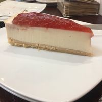 Cheesecake at Freedom Cakes Bakery in Madrid