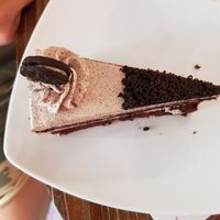 Oreo cake at Freedom Cakes Bakery in Madrid