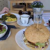 Double Cheese Burger  at Simple Green in Zagreb