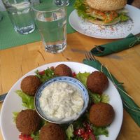 falafel salad and vegan cheeseburger at Simple Green in Zagreb