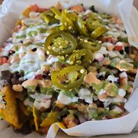 Asada super nachos at El Cocinero Restaurant in Van Nuys