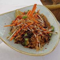 Wok mit Reisnudeln at Mirablau Beach Bar & Restaurant in Mallorca