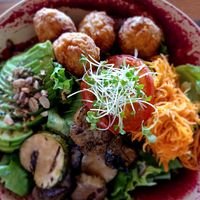 Vegan bowl at Vongo & Anchor in Chatan