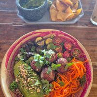 paradise vegan bowl at Vongo & Anchor in Chatan