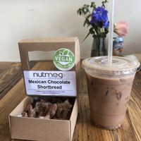Cookies and vegan mocha with soy milk at Nutmeg Cafe in Tuckahoe