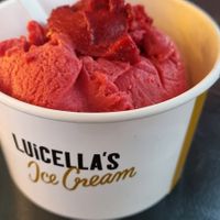 Very delicious two scoops ice at Luicella's - Lange Reihe in Hamburg