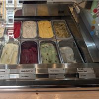 8 vegan flavours at Luicella's - Detlev-Bremer-Straße in Hamburg