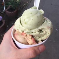 Peanut-Strawberrysauce, Avocado-Raspberrysauce and a trial scoop of Cucumber-Gin on top at Luicella's - Detlev-Bremer-Straße in Hamburg