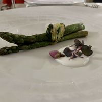 Asparagus, crème fraiche  at Gaudi&Naan in Ljubljana