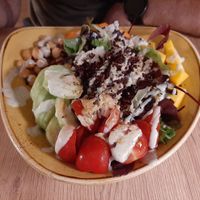 Summer bowl at Gaudi&Naan in Ljubljana