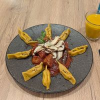 Slovenian Plate and Organic Juice at Gaudi&Naan in Ljubljana
