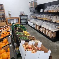 Fruit & dispensers at Coop Content in Leuven