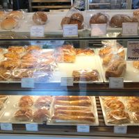 Healthy vegetarian & vegan buns at Almond Bakery 杏仁烘培坊 in West Singapore