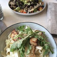 Bowl und Nudelgericht 😍 at Weingut Trautwein - Restaurant & Hotel in Flonheim