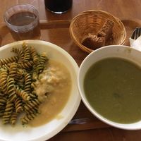 Green tea, bread, soup, pasta and favs beans for €10 at Club Centro Macrobiotico in Milan