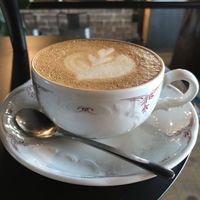 Macchiato with oat milk at Lomi in Paris