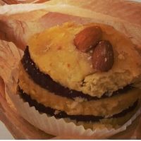 Hummus Dattel Gebäck  at My Hummus in Luebeck