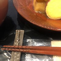 お箸も鎌倉掘りで美しいです！ at Cafe Guri in Kamakura