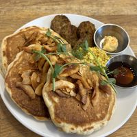 breakfast slam  at Serenity Now in Glasgow