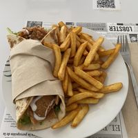 Vegan kebab and fries at Vegan Bombon in Alicante