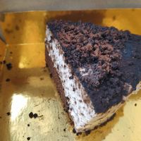 Oreo Cake at Vegan Bombon in Alicante