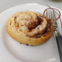Cinnamonroll at Vegan Bombon in Alicante