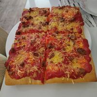 Beyond Burger Pizza at Vegan Bombon in Alicante