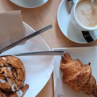 Croissant café lait soja at Vegan Bombon in Alicante