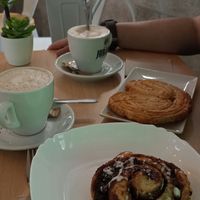 Chocolate cinnamon roll and palmera at Vegan Bombon in Alicante