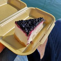 Vegan blueberry cheesecake at Vegan Bombon in Alicante