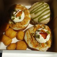 Paraguayo Parfait with yoghurt and matcha pandan at Bite Me Cafe in Madrid