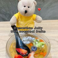 Osmanthus jelly with seasonal fruits  at Greendot 绿一点 - Northpoint in North Singapore