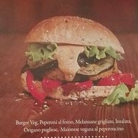 Veganer Burger at Mercato Centrale Roma in Rome