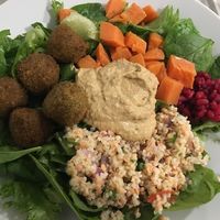 hummus mania at Eat Your Greens in Helsinki