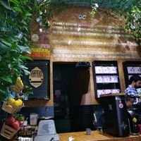 Menu on the wall at VanFruct Campineanu in Bucharest