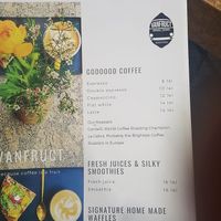 Vegan option available on demand (yummy tofu instead of goat cheese on the waffle) at VanFruct Campineanu in Bucharest