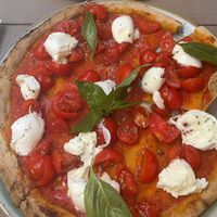 Gluten free pizza base at Pizza in Trevi in Rome