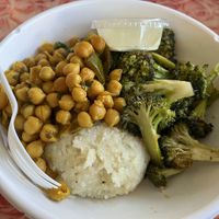 Golden chickpeas, lemon garlic broccoli, cauliflower mash, kale with ginger sauce. No tofu anymore as it’s ‘processed’but still chickpeas. They are working in a vegan protein at Fresh Kitchen in Bradenton