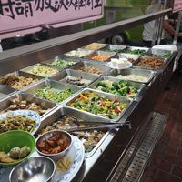 So many choices at A-Hua Su Shi - Food Stall in Taichung
